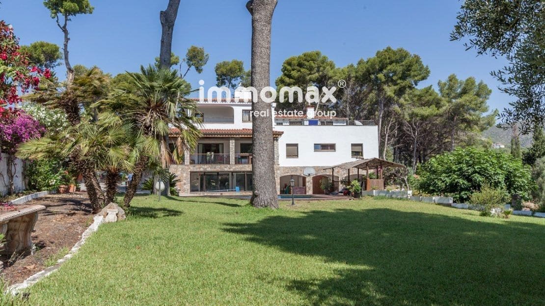 6 soveværelse Villa til salg i Castelldefels med swimmingpool garage - € 2.199.000 (Ref: 8674888)