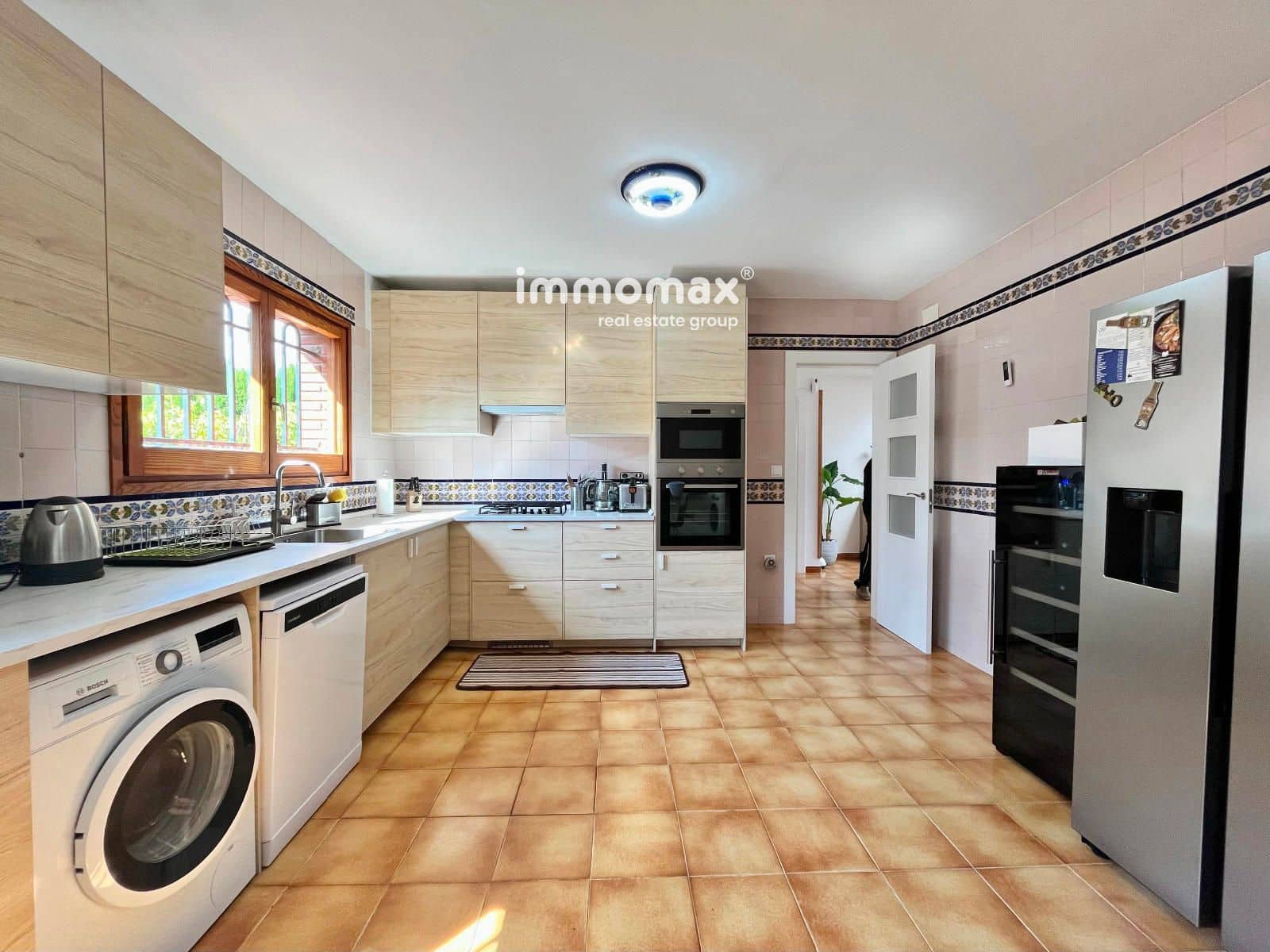 4 soveværelse Villa til salg i Vilanova i la Geltru med swimmingpool garage - € 1.190.000 (Ref: 8674897)