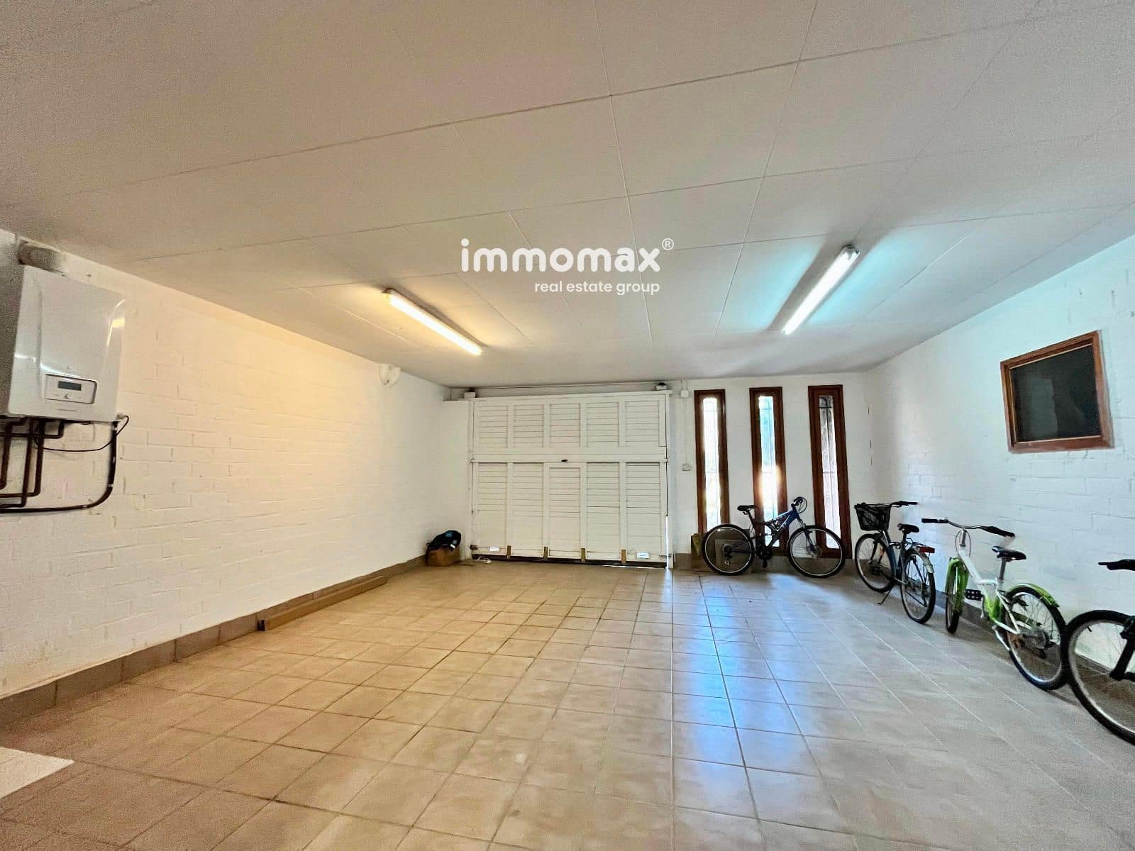 4 soveværelse Villa til salg i Vilanova i la Geltru med swimmingpool garage - € 1.190.000 (Ref: 8674897)