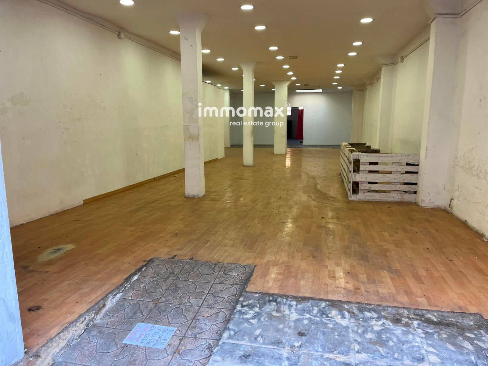 Erhverv til leje i Sabadell - € 1.600 (Ref: 8695991)