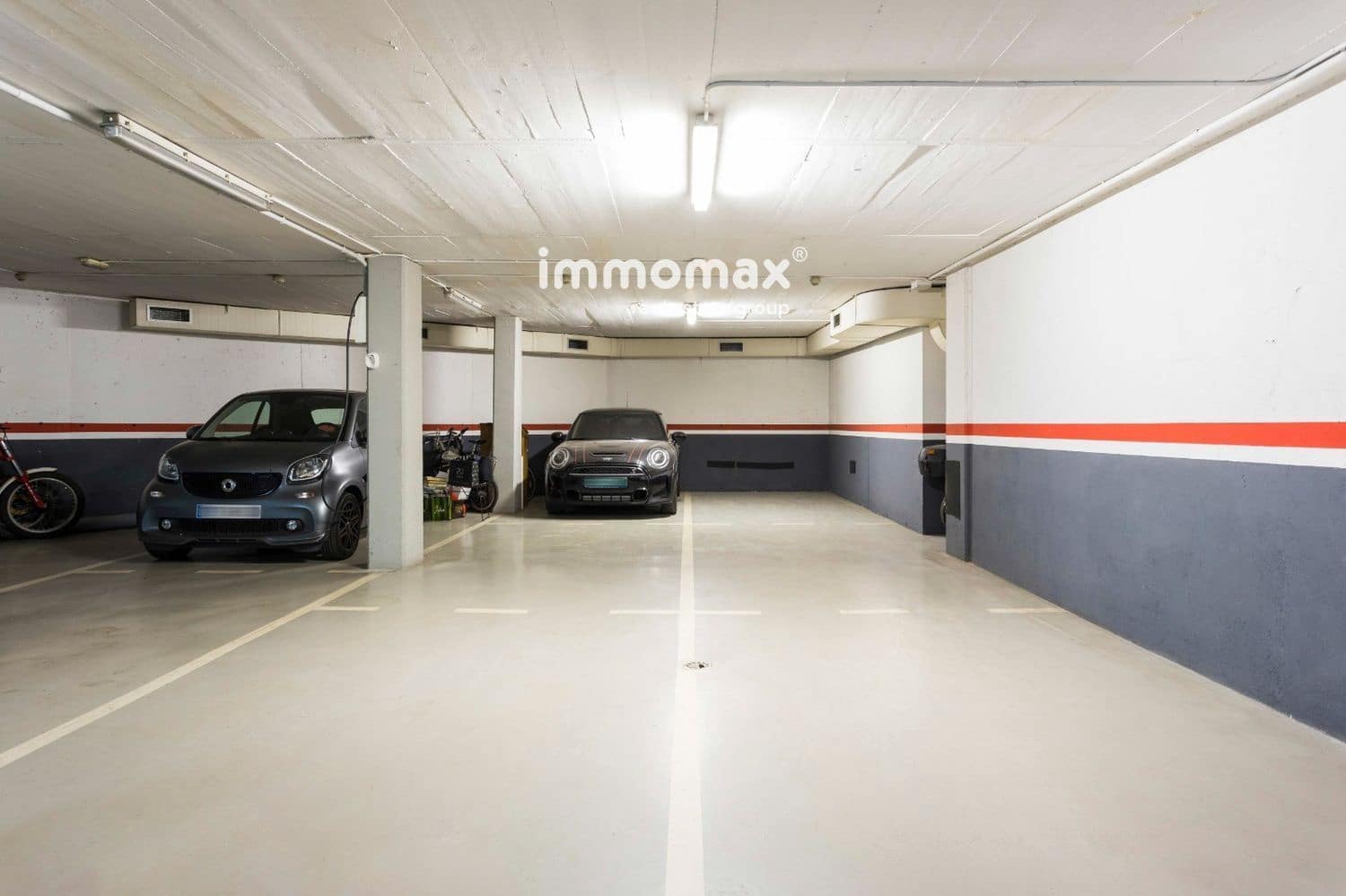 5 soveværelse Penthouse til leje i Barcelona by med garage - € 17.000 (Ref: 8757093)