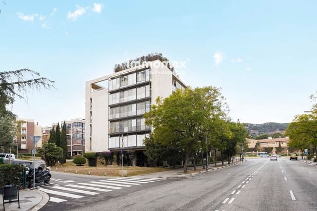 5 sovrum Takvåning att hyra i Pedralbes, Barcelona stad med garage - 17 000 € (Ref: 8757093)
