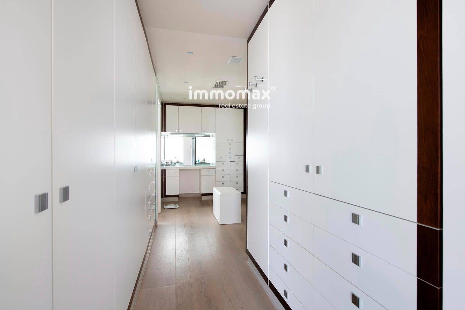 5 sypialnia Willa na sprzedaż w Miasto Barcelona z basenem garażem - 4 500 000 € (Ref: 8765958)