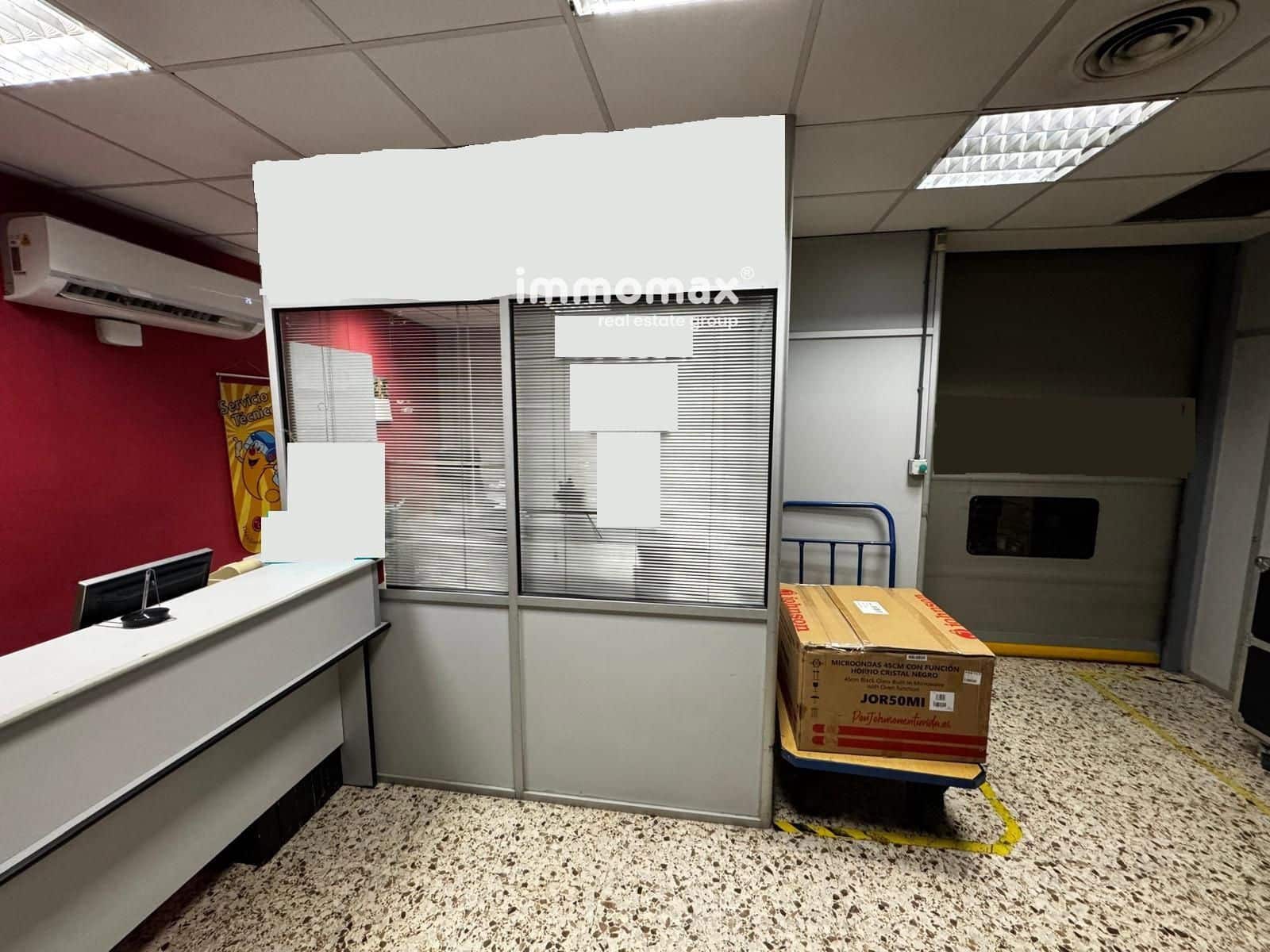 Kommersiell til salgs i Sant Boi de Llobregat - € 275 000 (Ref: 8780854)