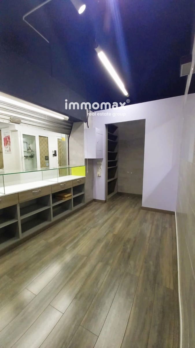 Kommersiell til leie i Barcelona by - € 450 (Ref: 8790974)