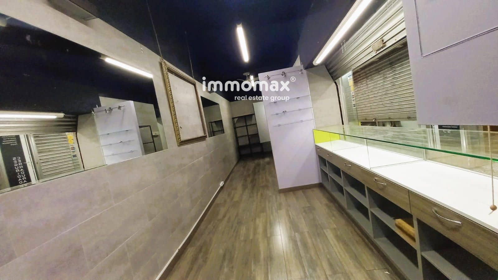 Kommersiell til leie i Barcelona by - € 450 (Ref: 8790974)