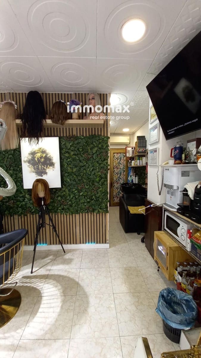 Commercieel te huur in Barcelona stad - € 650 (Ref: 8835538)