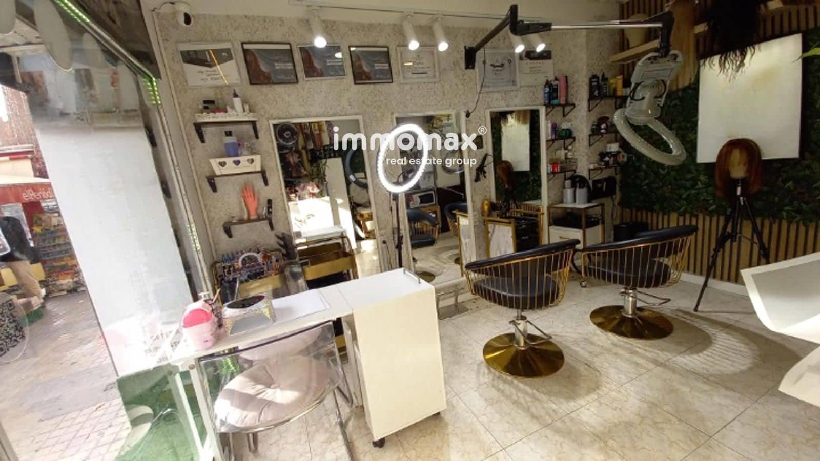 Commercieel te huur in Barcelona stad - € 650 (Ref: 8835538)