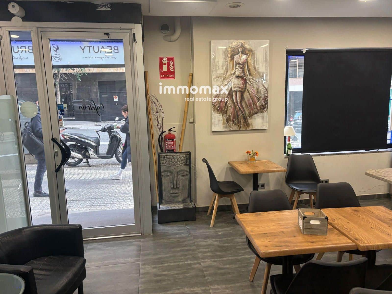 Erhverv til leje i Barcelona by - € 2.300 (Ref: 8852959)