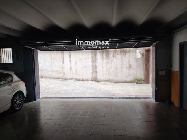 Garage for rent in Barcelona city - € 130 (Ref: 8855884)