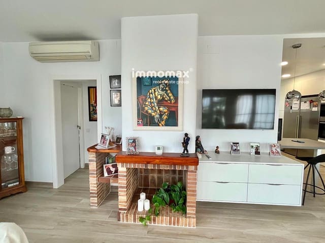 3 camera da letto Villa in vendita in Vilanova i la Geltrú con garage - 430.000 € (Rif: 8873588)