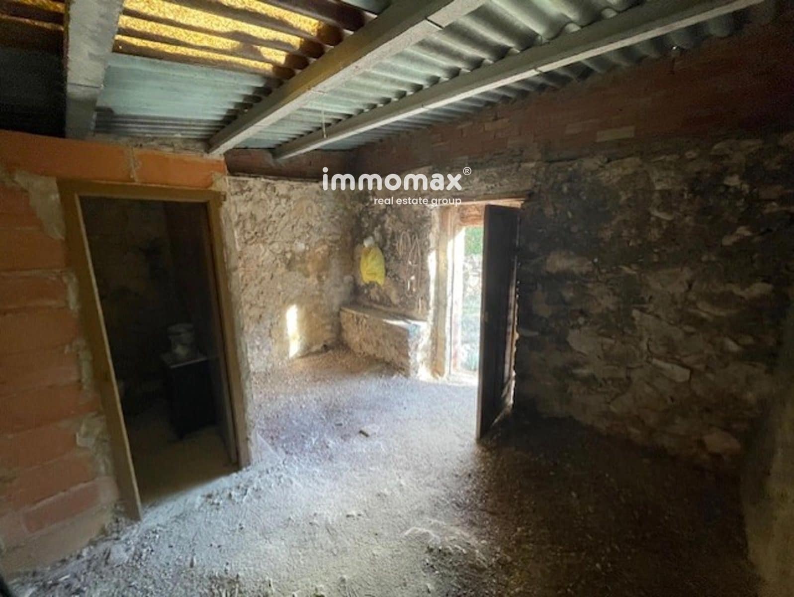 Grunde uden byggetilladelser til salg i Tortosa - € 69.500 (Ref: 8875929)