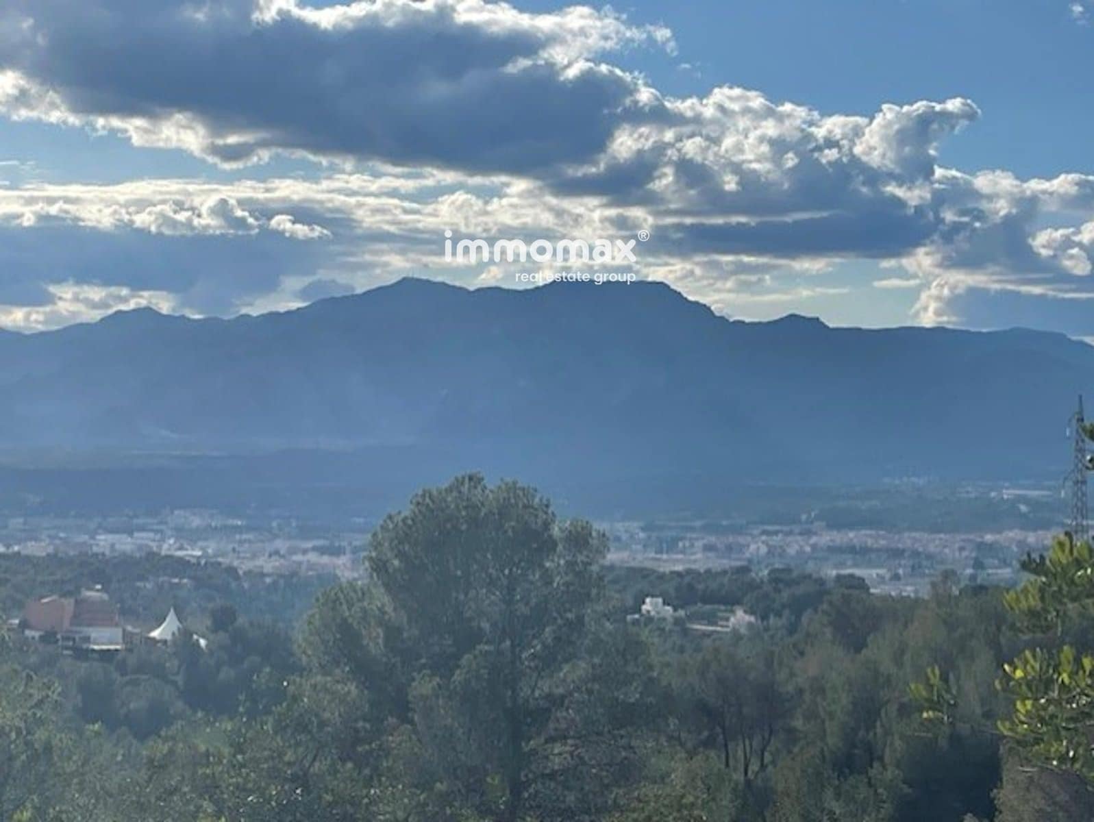 Grunde uden byggetilladelser til salg i Tortosa - € 69.500 (Ref: 8875929)