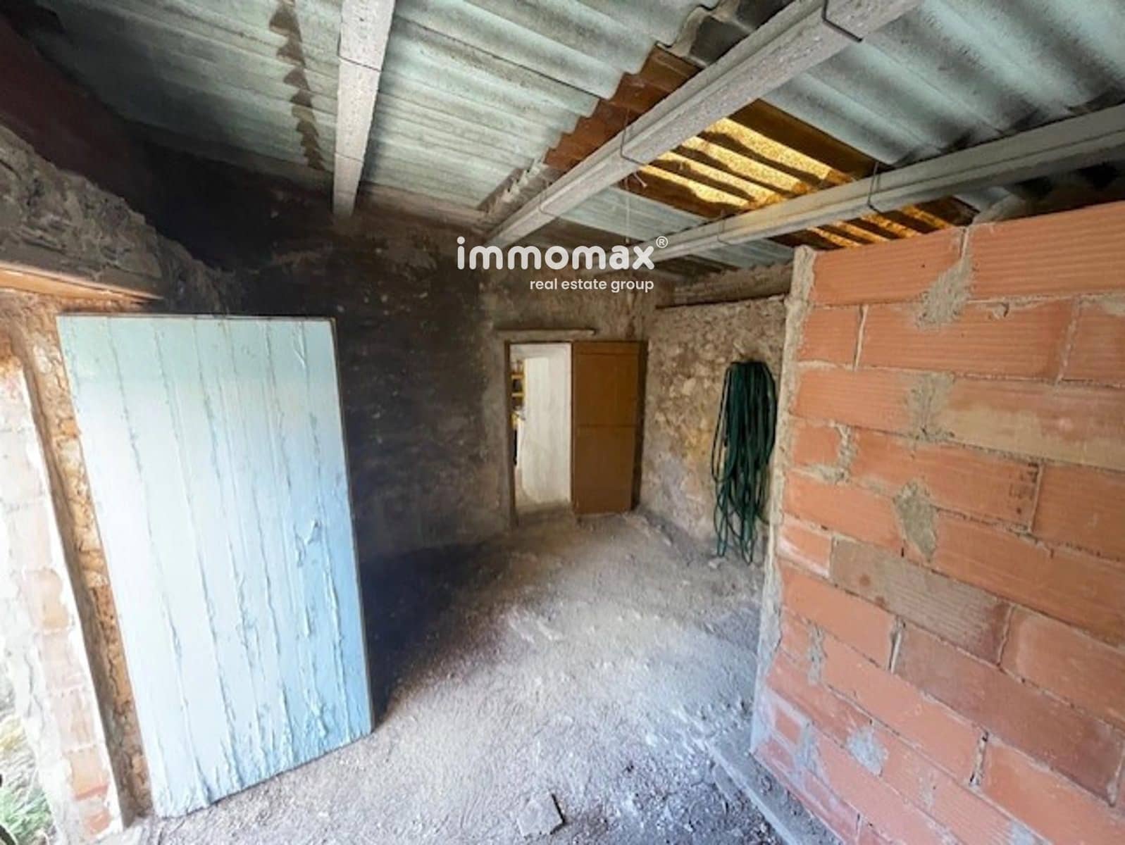 Grunde uden byggetilladelser til salg i Tortosa - € 69.500 (Ref: 8875929)