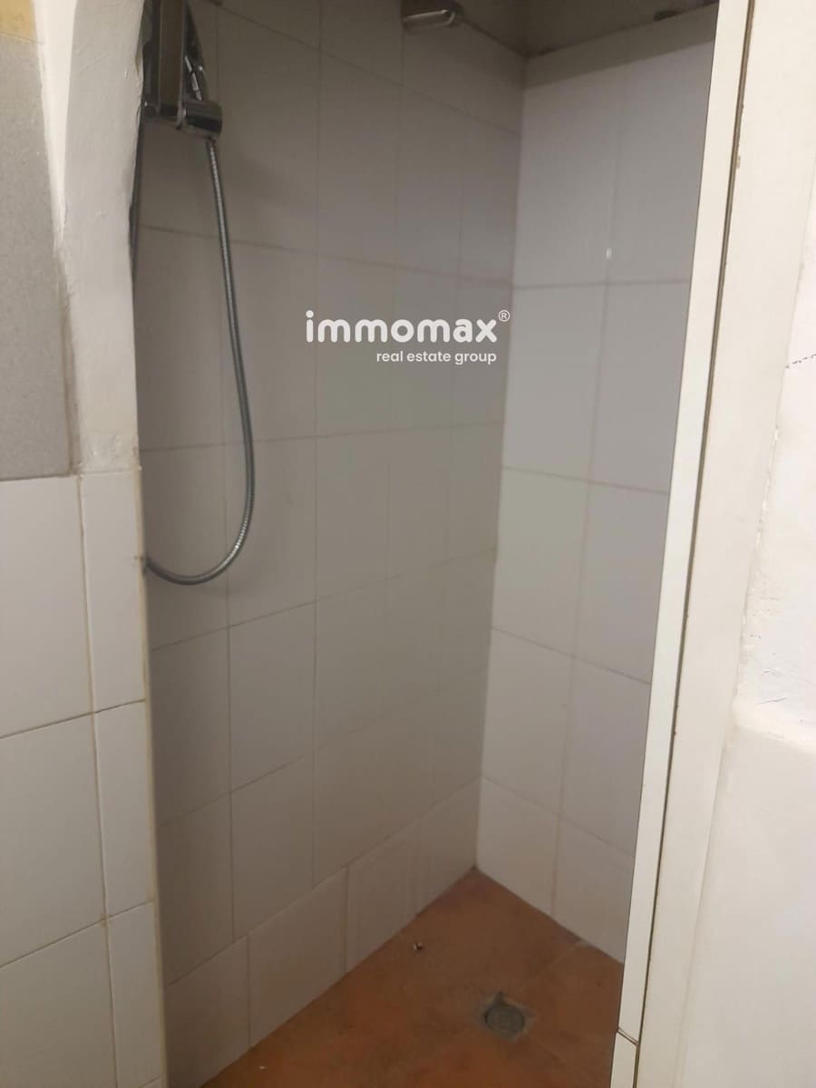 Commercial for rent in Sant Joan Despi - € 800 (Ref: 8882062)