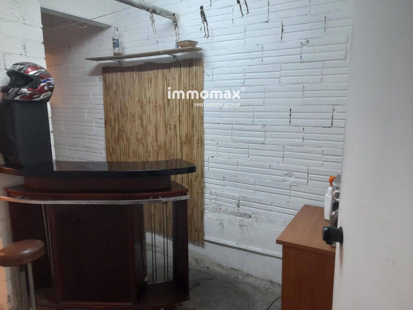 Commercial for rent in Sant Joan Despi - € 800 (Ref: 8882062)