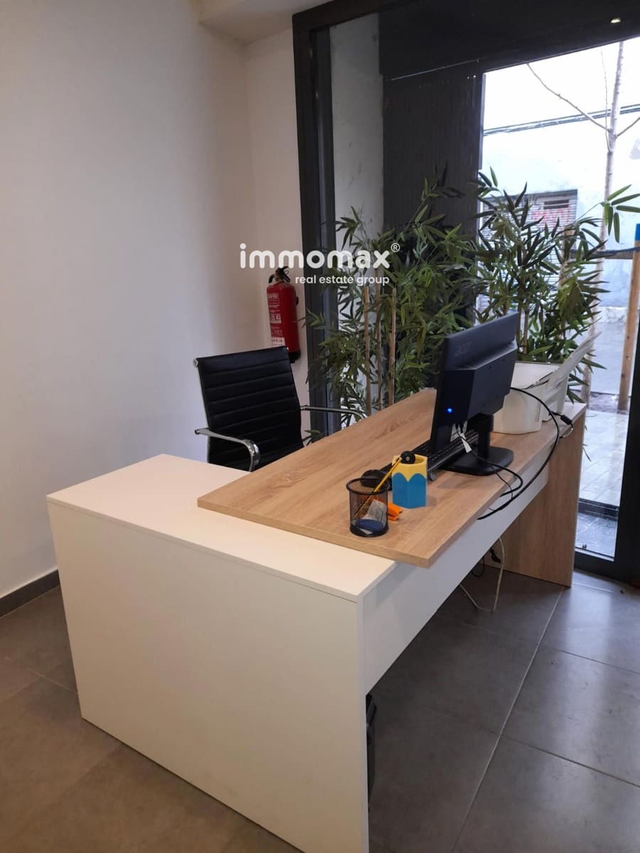Biuro do wynajęcia w Miasto Barcelona - 150 € (Ref: 8884870)