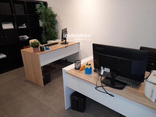 Kantoor te huur in El Putxet i El Farró, Barcelona stad - € 150 (Ref: 8884870)