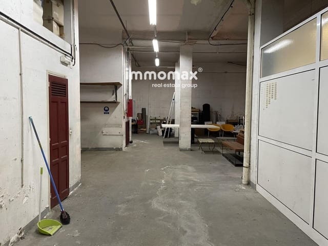 Commercieel te koop in L'Hospitalet de Llobregat - € 625.000 (Ref: 8897812)
