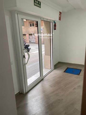 Commercial for rent in Barcelona city - € 550 (Ref: 8899653)