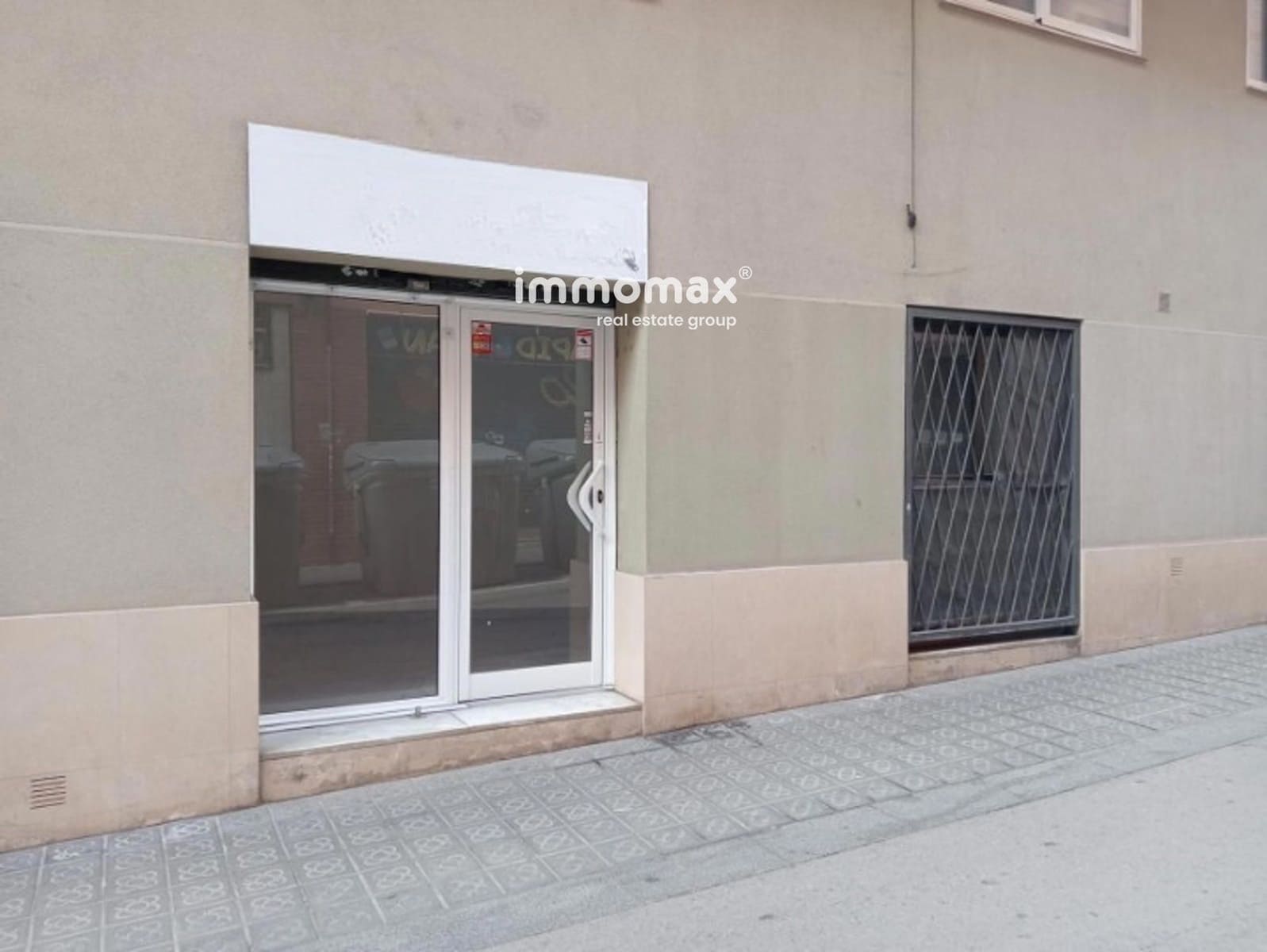 Commercial for rent in Barcelona city - € 550 (Ref: 8899653)