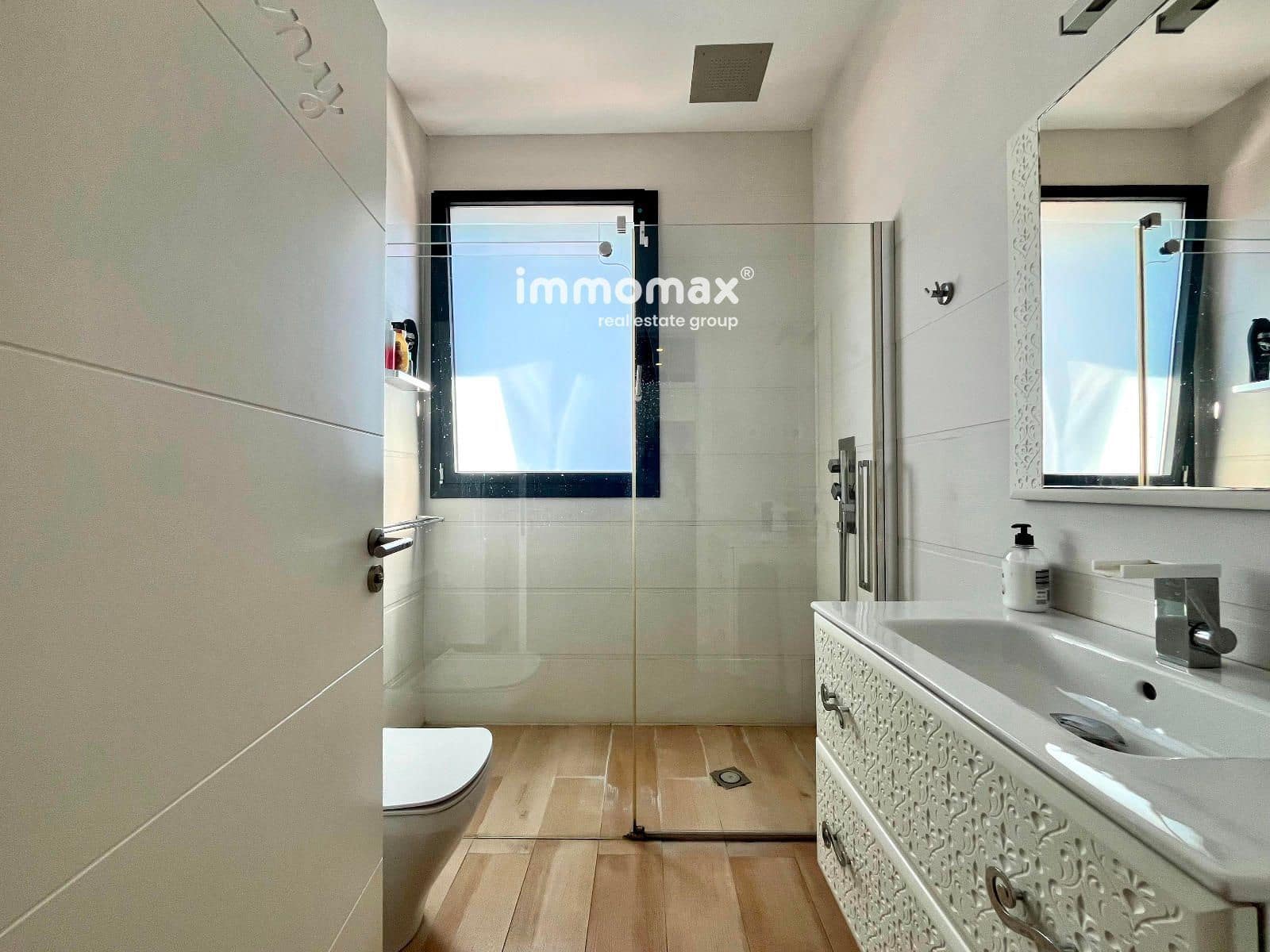 10 soveværelse Villa til salg i Vilanova i la Geltru med swimmingpool garage - € 798.000 (Ref: 8901336)