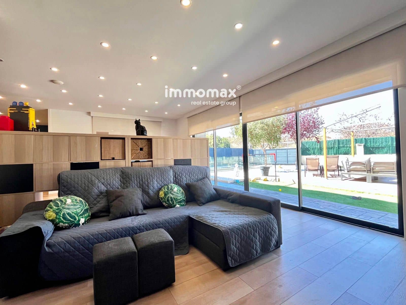 10 soveværelse Villa til salg i Vilanova i la Geltru med swimmingpool garage - € 798.000 (Ref: 8901336)