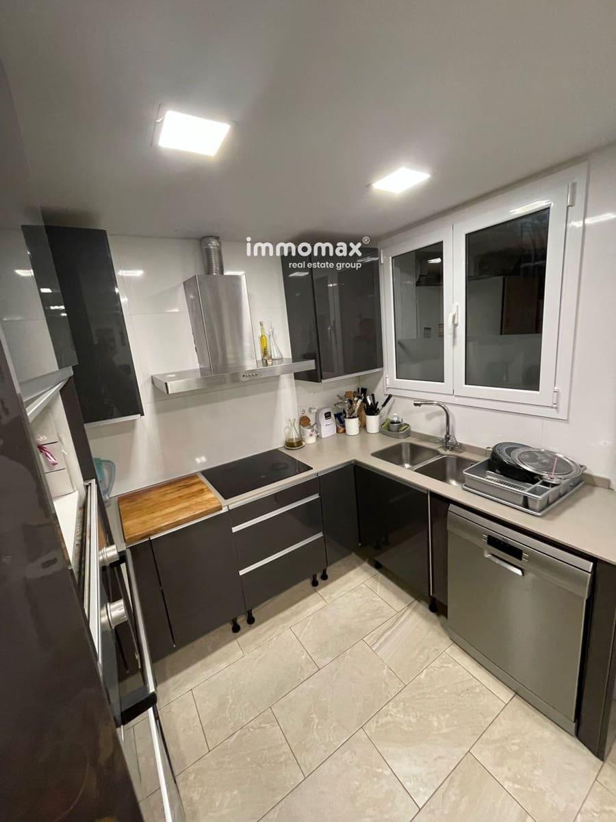 5 soveværelse Lejlighed til salg i Mataro med garage - € 495.000 (Ref: 8901562)