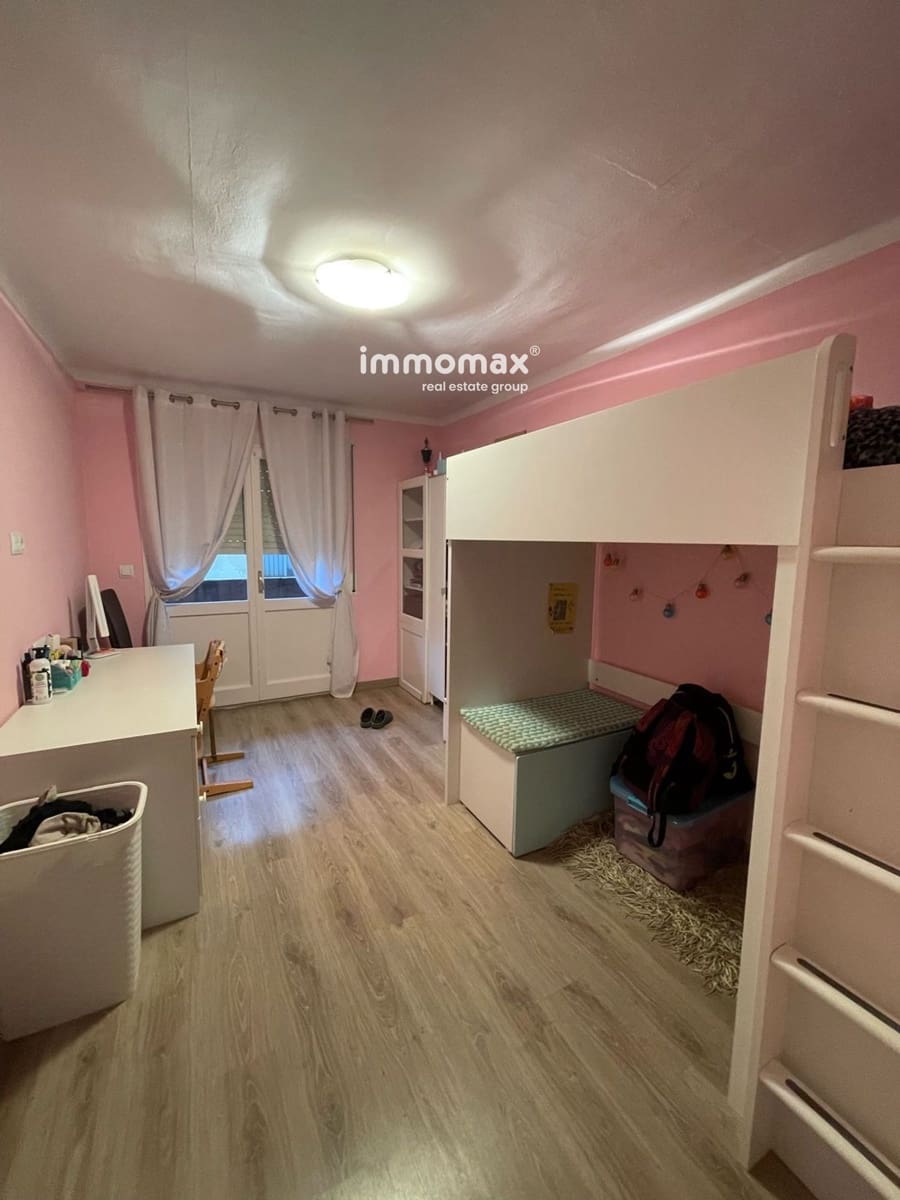 5 soveværelse Lejlighed til salg i Mataro med garage - € 495.000 (Ref: 8901562)