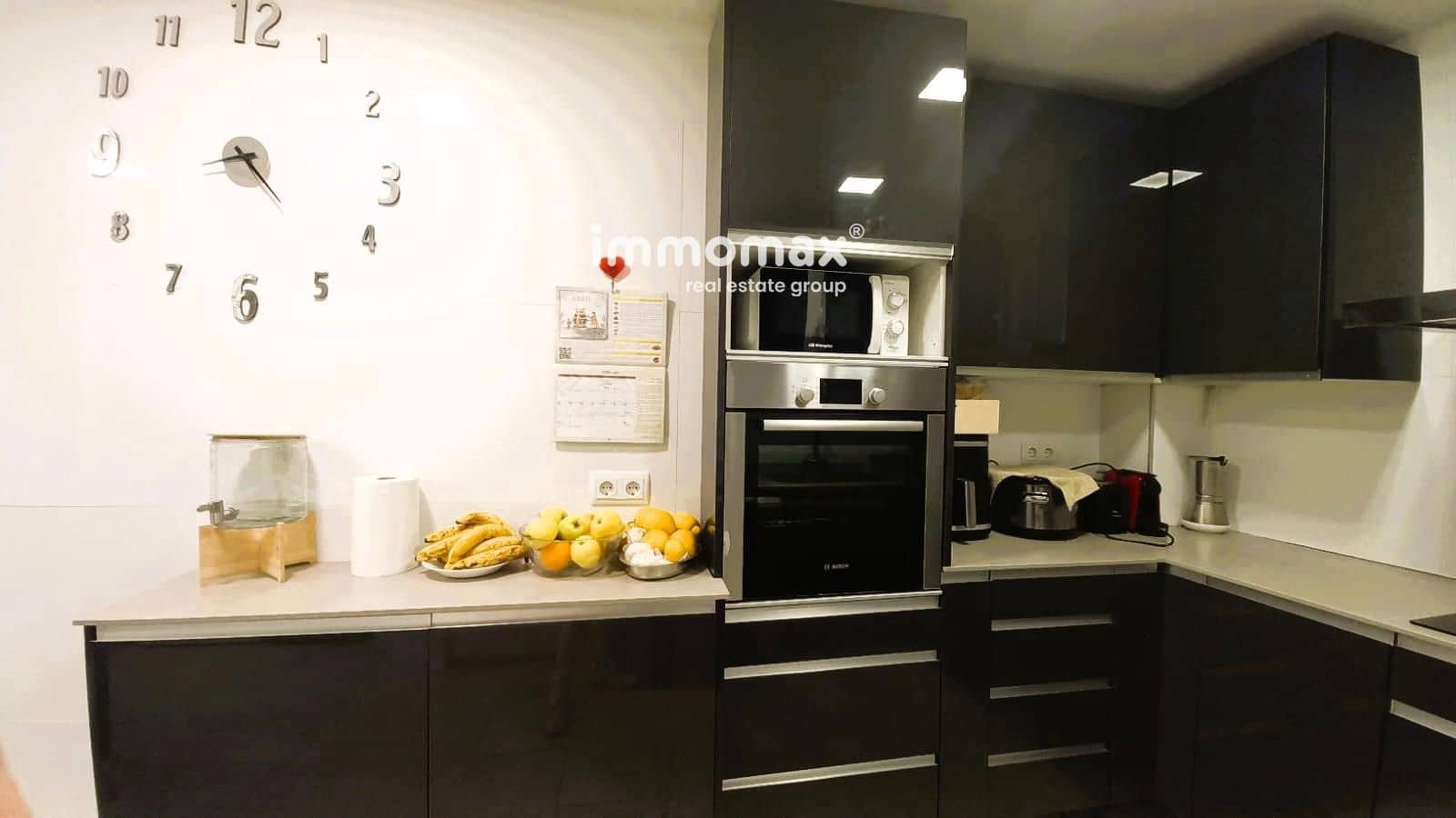 5 soveværelse Lejlighed til salg i Mataro med garage - € 495.000 (Ref: 8901562)