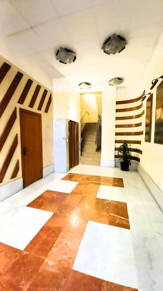 5 soveværelse Lejlighed til salg i Mataro med garage - € 495.000 (Ref: 8901562)