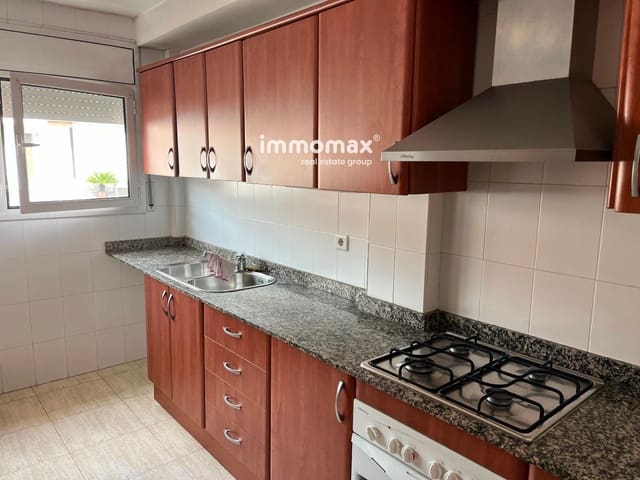 4 bedroom Townhouse for sale in Granollers with garage - € 439,000 (Ref: 8906282)