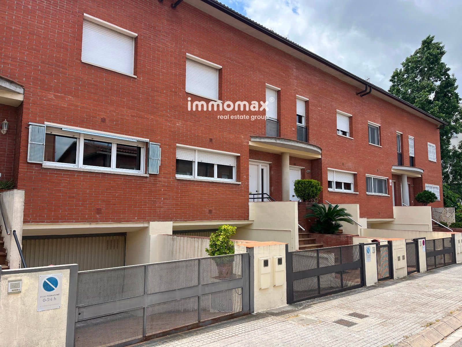 4 slaapkamer Huis te koop in Granollers met garage - € 439.000 (Ref: 8906282)