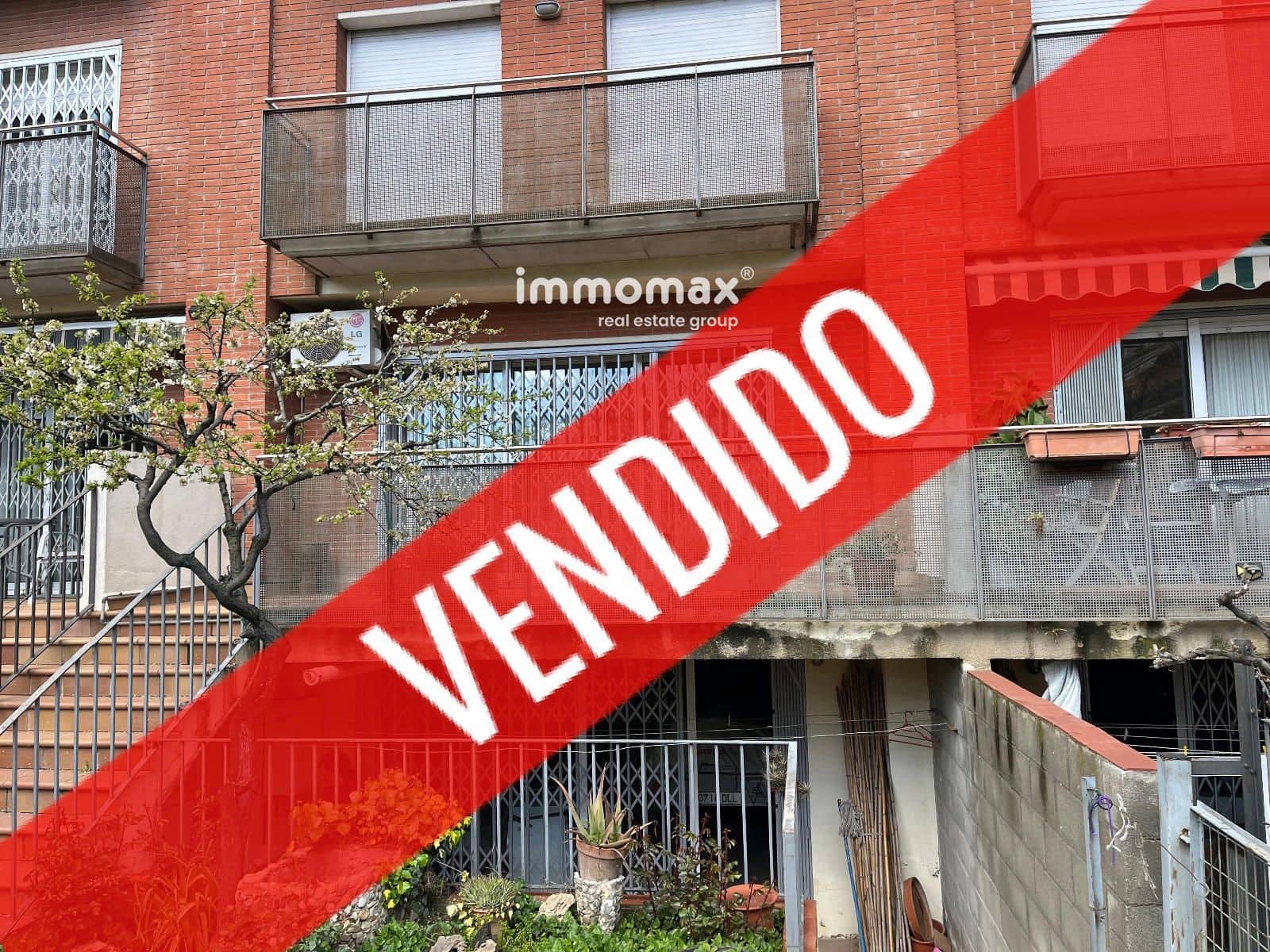 4 slaapkamer Huis te koop in Granollers met garage - € 439.000 (Ref: 8906282)