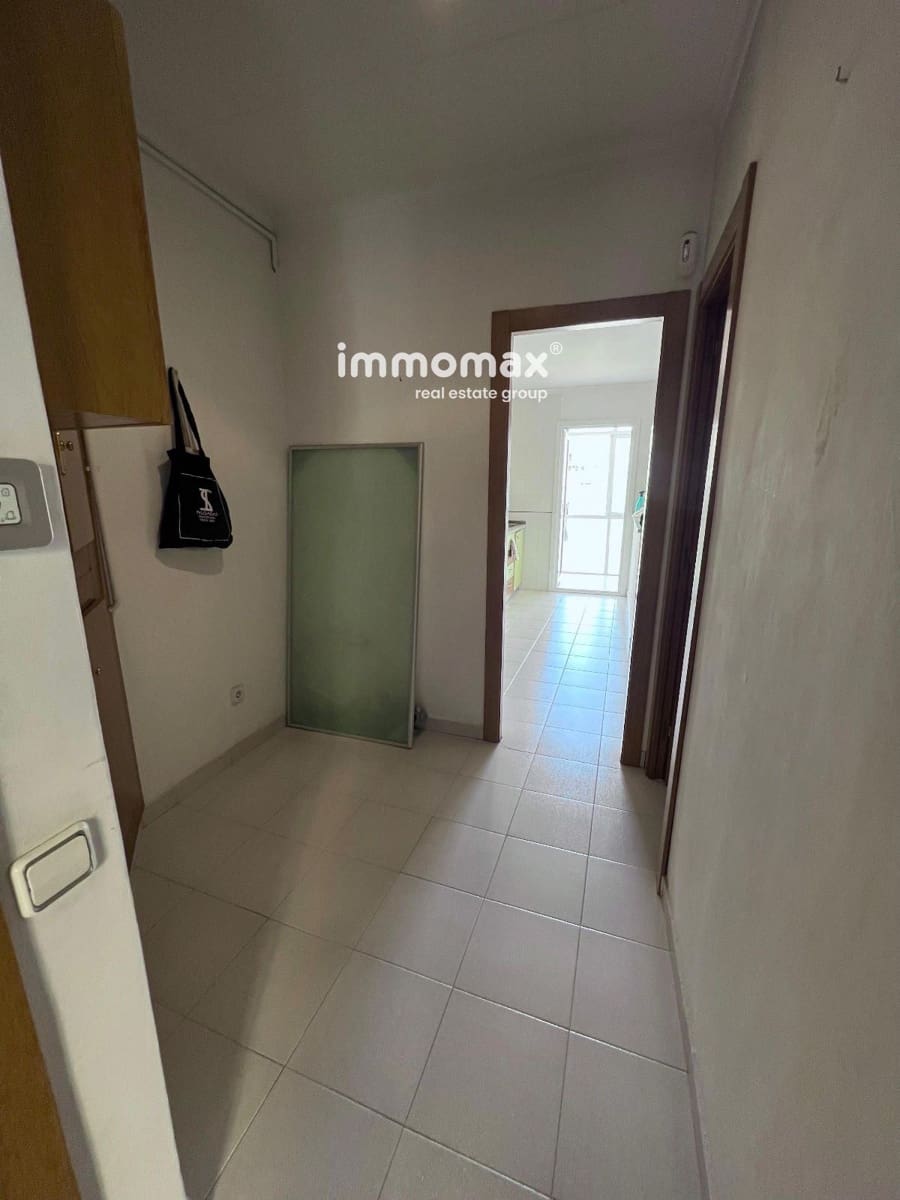 Appartement de 2 chambres à louer à Barcelone ville - 2 000 € (Ref: 8912460)