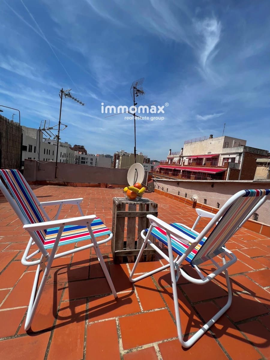 Appartement de 2 chambres à louer à Barcelone ville - 2 000 € (Ref: 8912460)