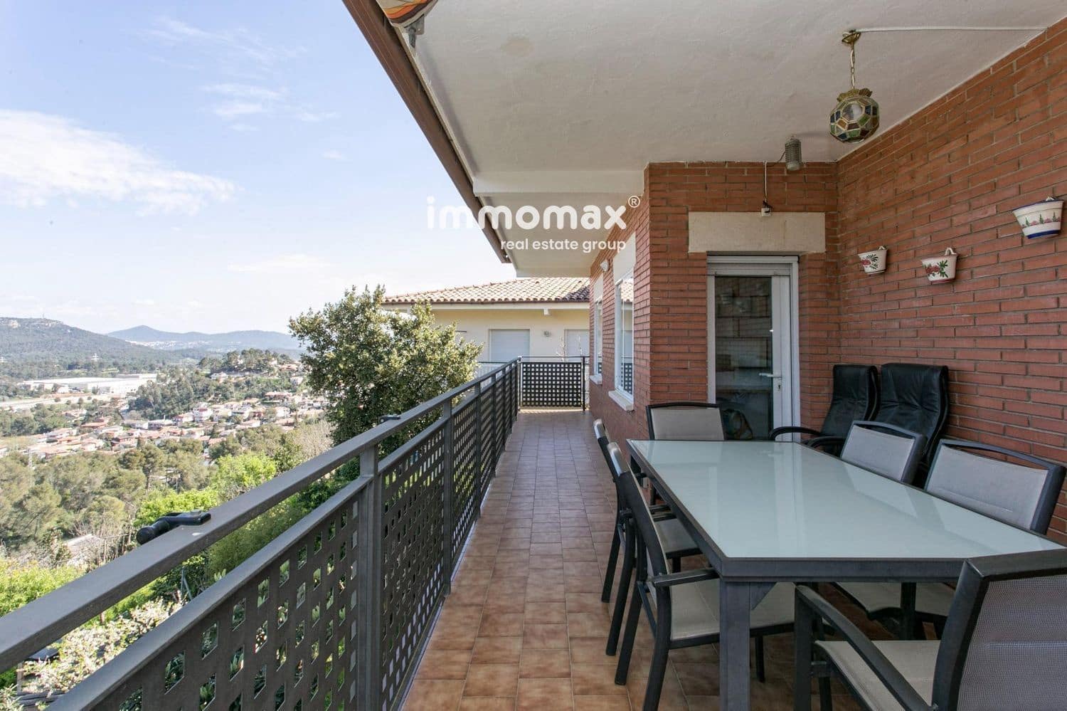 6 soveværelse Villa til salg i Cervello med swimmingpool garage - € 490.000 (Ref: 8913643)