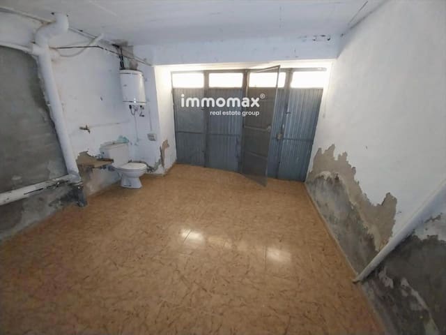 7 bedroom Villa for sale in Mas de Barberans with garage - € 46,000 (Ref: 8927627)