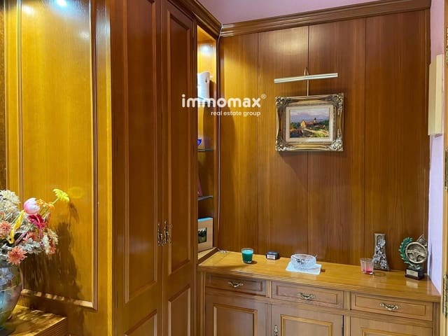 4 sypialnia Mieszkanie na sprzedaż w Tortosa z garażem - 166 000 € (Ref: 8949482)