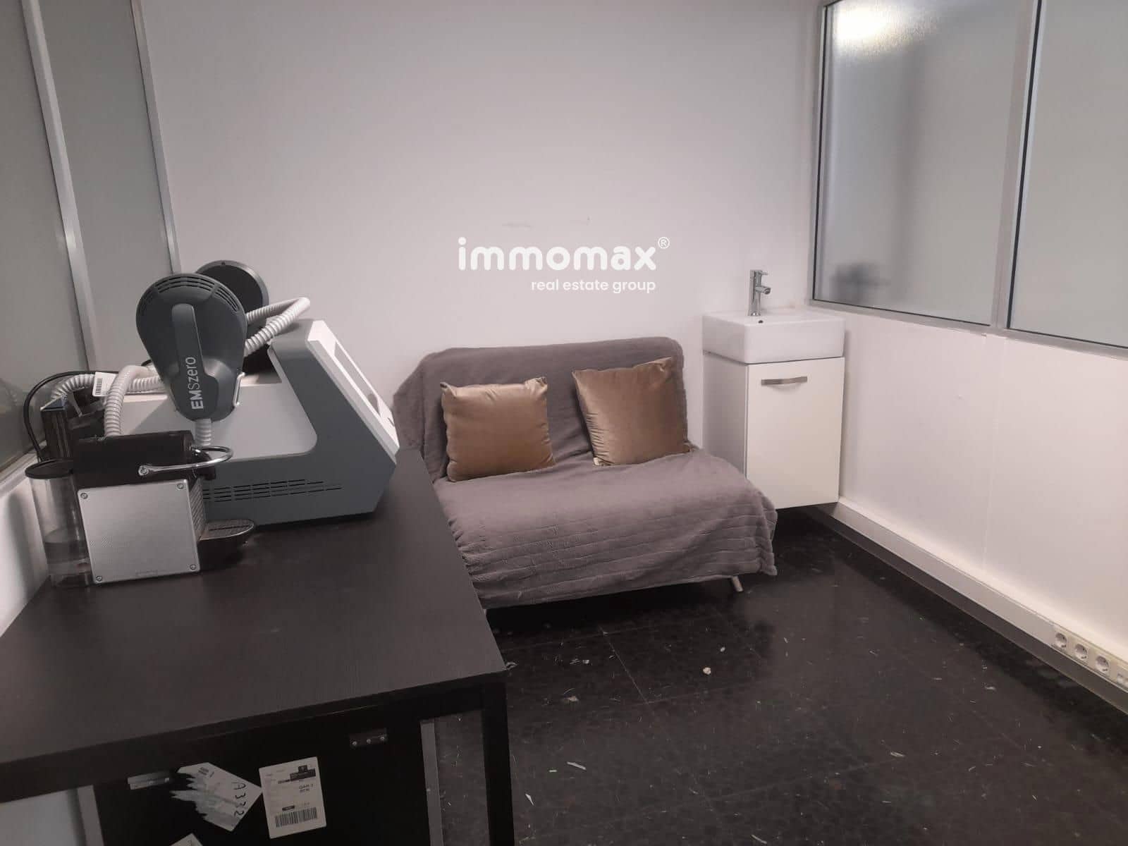 Biuro do wynajęcia w Miasto Barcelona - 450 € (Ref: 8952145)