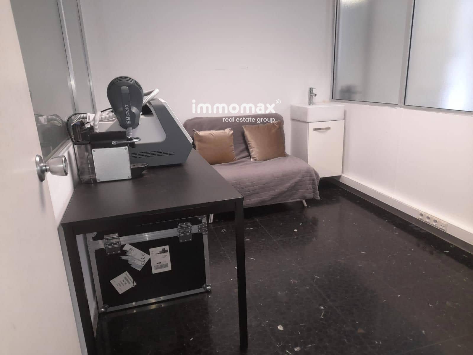 Biuro do wynajęcia w Miasto Barcelona - 450 € (Ref: 8952145)