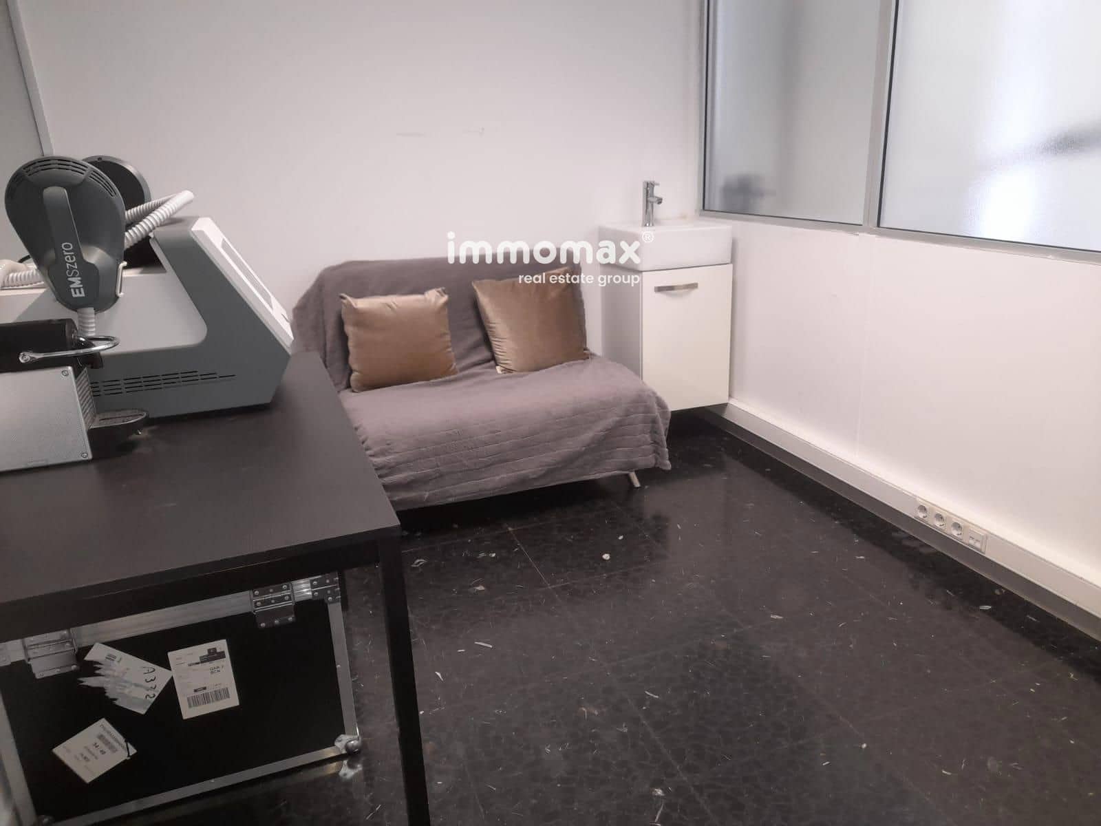 Biuro do wynajęcia w Miasto Barcelona - 450 € (Ref: 8952145)