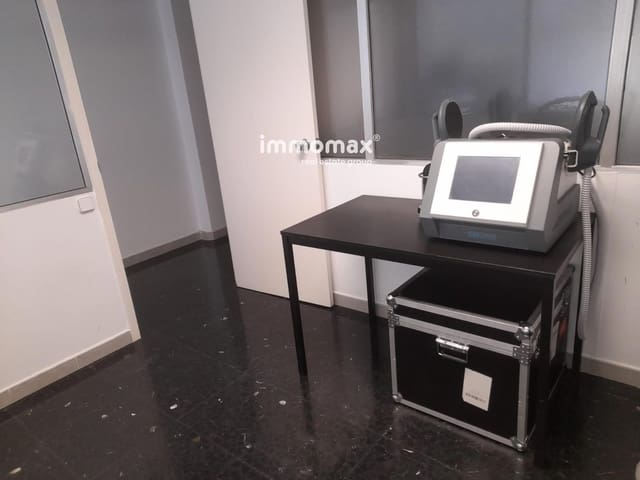 Kantoor te huur in Sant Gervasi - Galvany, Barcelona stad - € 450 (Ref: 8952145)