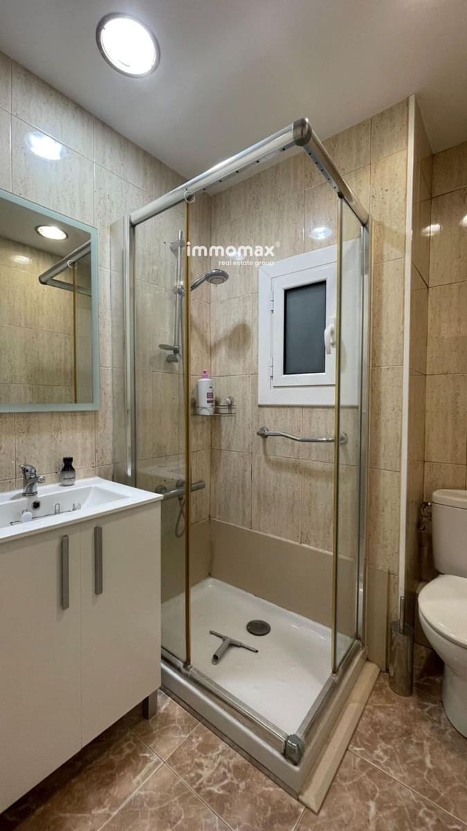 Lejlighed til salg i Sant Feliu de Llobregat - € 115.000 (Ref: 8952146)