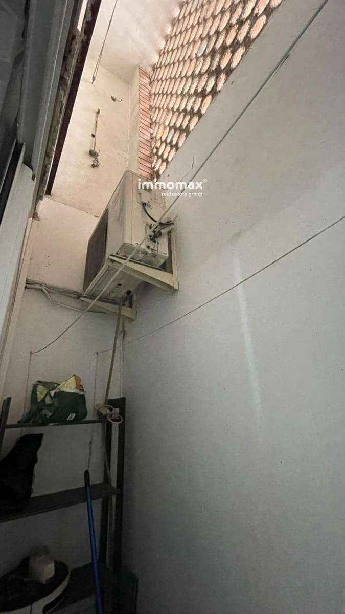 Lejlighed til salg i Sant Feliu de Llobregat - € 115.000 (Ref: 8952146)