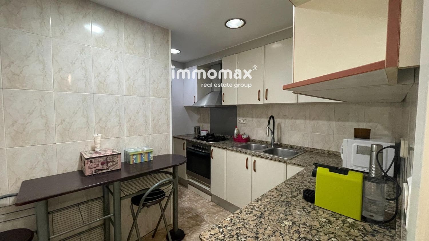 Lejlighed til salg i Sant Feliu de Llobregat - € 115.000 (Ref: 8952146)