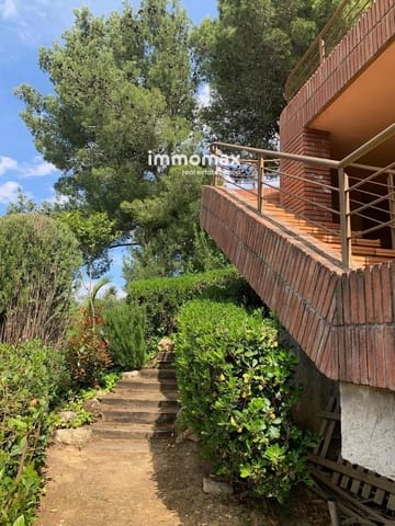 6 bedroom Villa for sale in Gelida with garage - € 1,200,000 (Ref: 8967683)