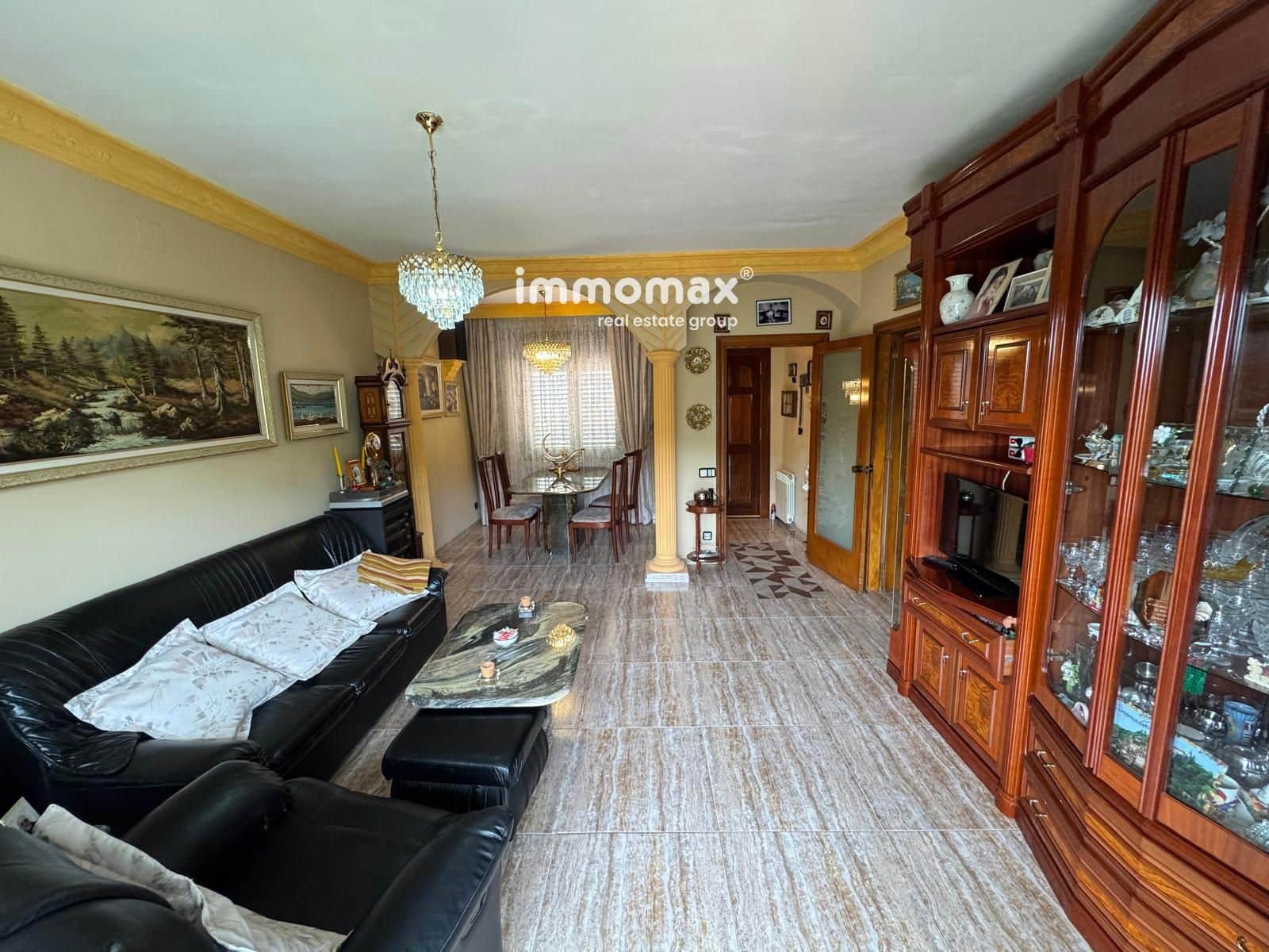 7 soveværelse Villa til salg i Santa Coloma de Cervello med garage - € 550.000 (Ref: 8982910)