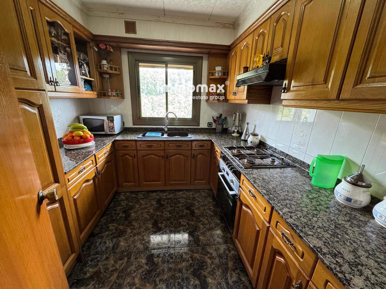 7 soveværelse Villa til salg i Santa Coloma de Cervello med garage - € 550.000 (Ref: 8982910)