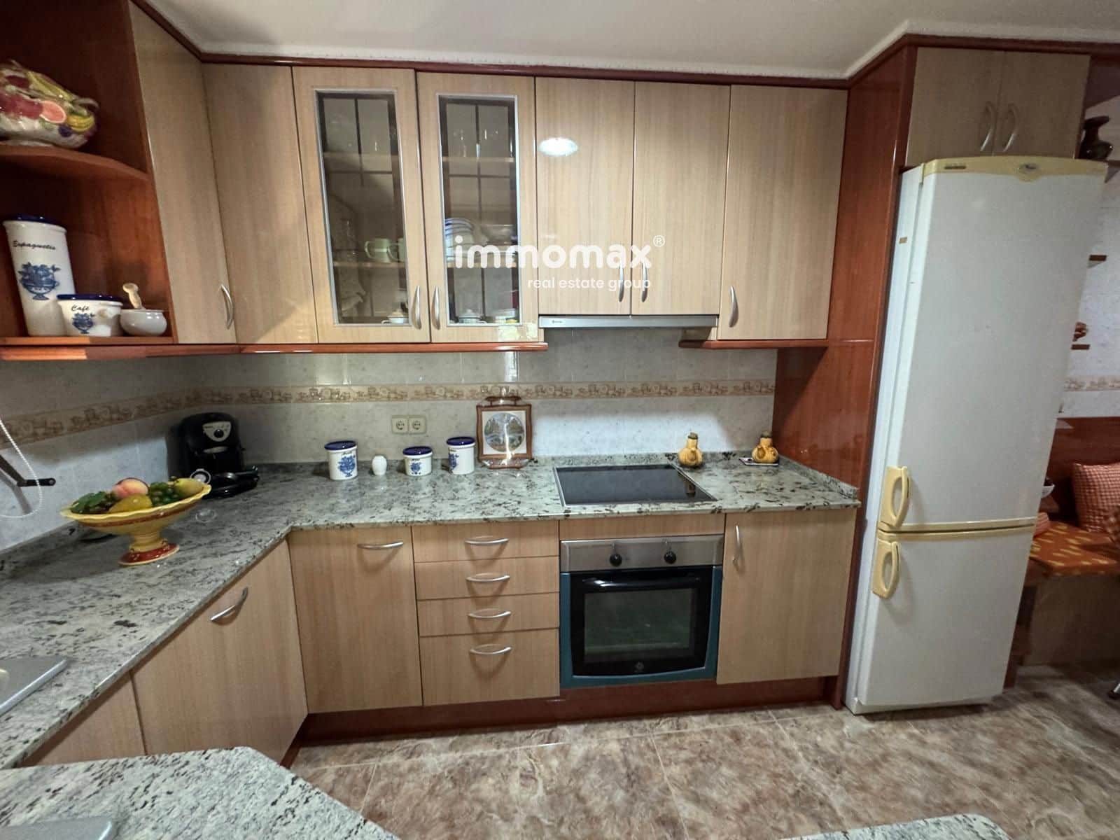 7 soveværelse Villa til salg i Santa Coloma de Cervello med garage - € 550.000 (Ref: 8982910)